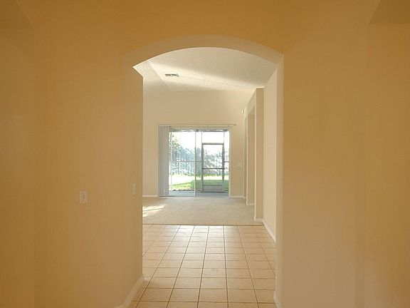 Hallway/ Rotunda