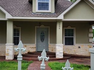 8908 Grovecrest Dr, Dallas, TX 75217