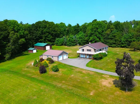 172 North Road, Ripley, ME 04930