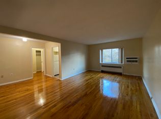 570 Whitney Ave #3K, New Haven, CT 06511