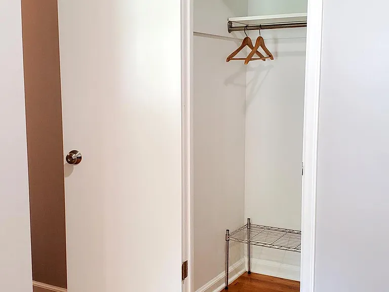 8910 Belleview Ave — Photo 23