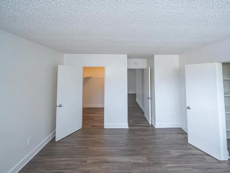 1 bed, 1 bath — Photo 6