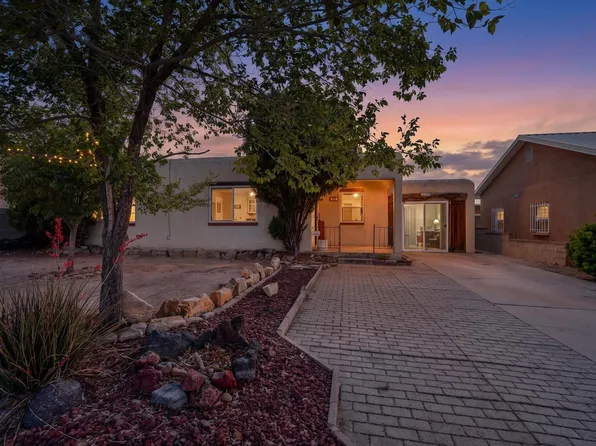 2817 Sierra Dr NE, Albuquerque, NM 87110