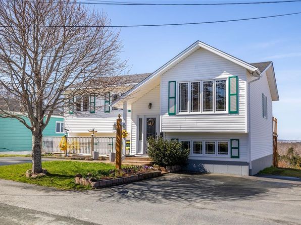 22 Staffords Road, Conception Bay South, NL A1W5M6