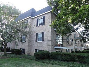 1st image of 1155 Charter Oak Ln
