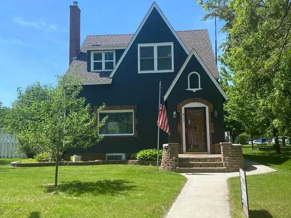 411 2nd St SW, Wadena, MN 56482