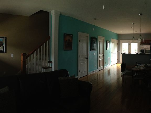 5th image of 533 Swiss Ave