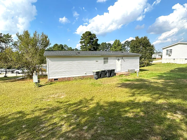112 Josie Ct — Photo 12