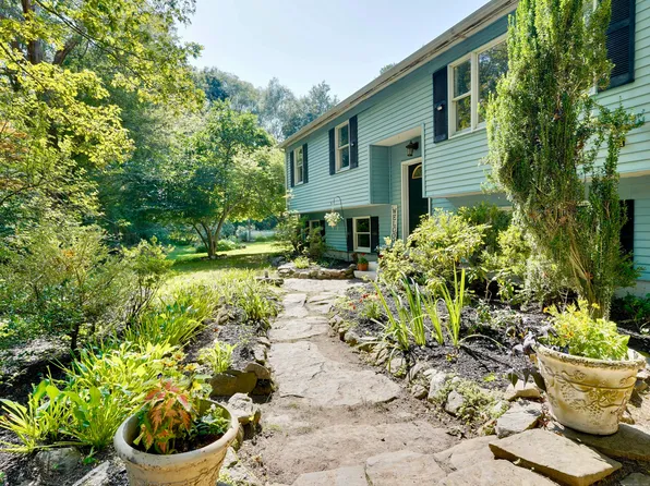 242 Herrick Road, Brooklyn, CT 06234