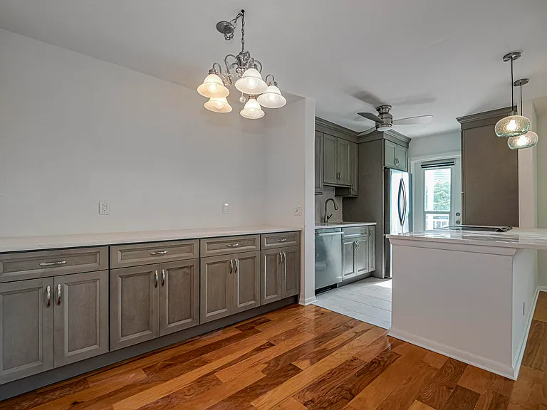 37 Yacht Club Dr #310 — Photo 24