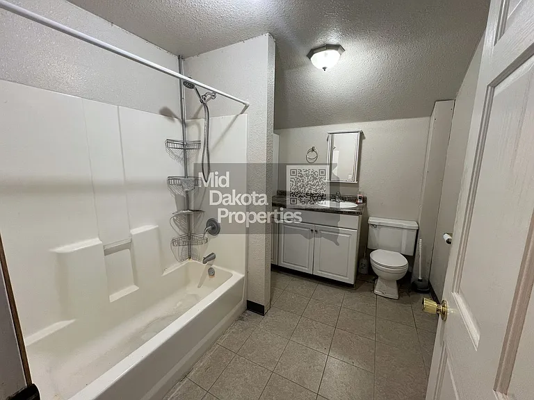 821 E 7th Ave — Photo 10