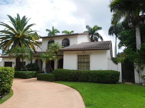 516 Royal Plaza Dr, Fort Lauderdale, FL 33301