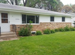 10806 Toledo Cir, Bloomington, MN 55437
