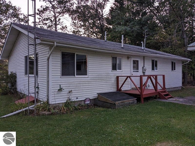 4271 Stack Rd 4271 Bass Lake Rd, Hale, MI 48739 | MLS #1915845 | Zillow