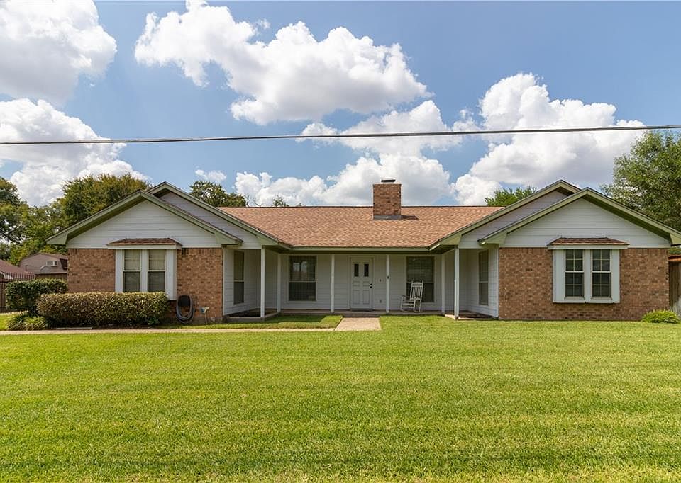 1st image of 803 Attaway Rd