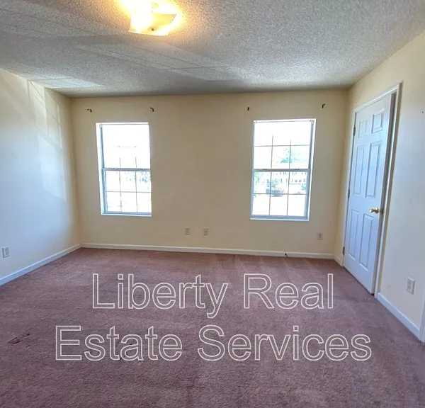 1100 Pineland Ave #8C — Photo 5