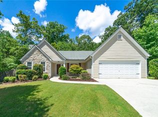 2504 Autumn Run Ct, Powder Springs, GA 30127