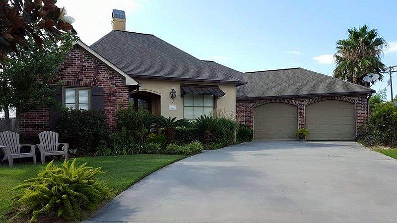 1st image of 114 Eldridge Dr