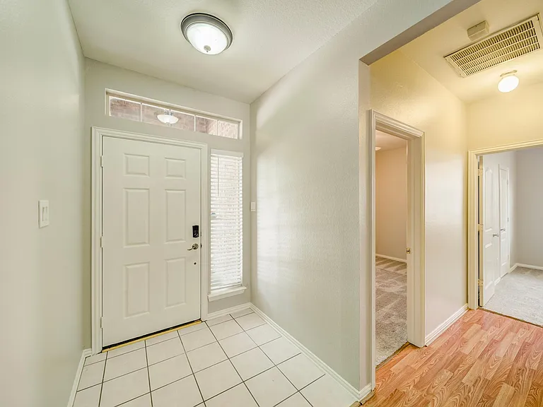 4618 Devonshire Dr — Photo 26