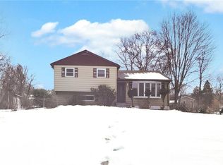 3494 Strang Blvd, Yorktown Heights, NY 10598