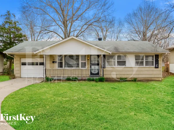 8911 Blue Ridge Blvd, Kansas City, MO 64138