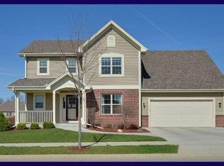 1457 Dovetail Dr, Hartford, WI