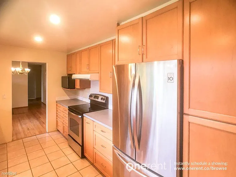 kitchen with newer appliances
