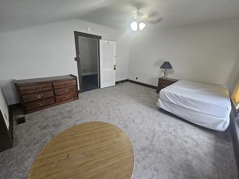 1509 W Friendly Ave #H — Photo 3