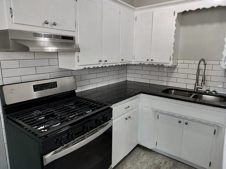 301 N University Dr #1 — Photo 17