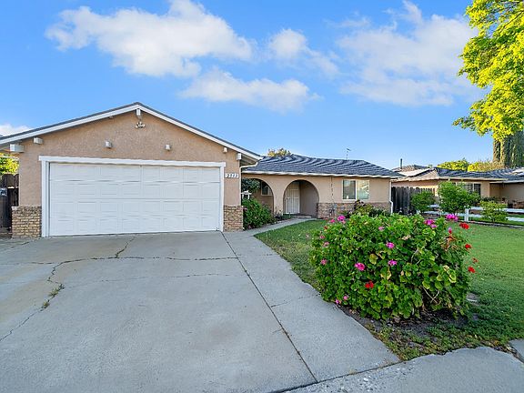 3rd image of 2313 San Rafael Ave