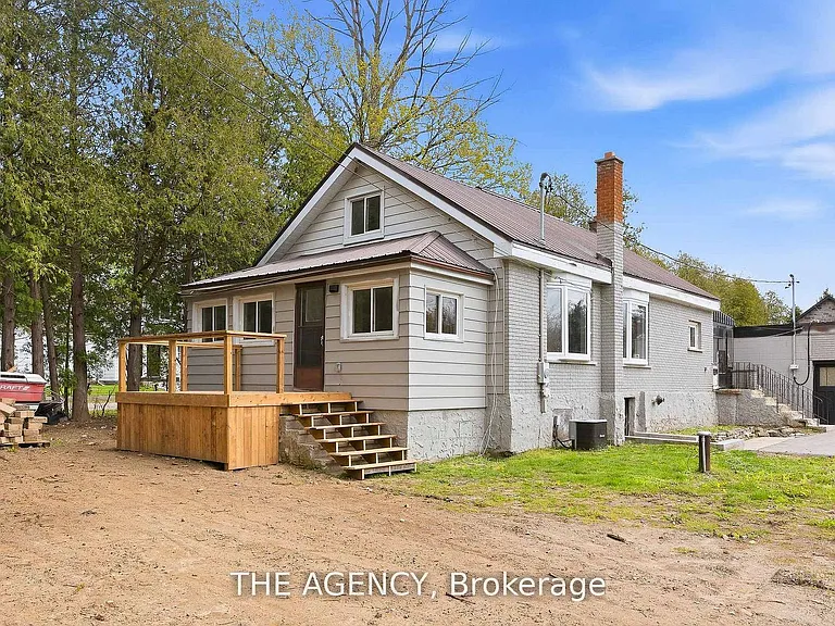 75 Robinson Rd #B — Photo 1