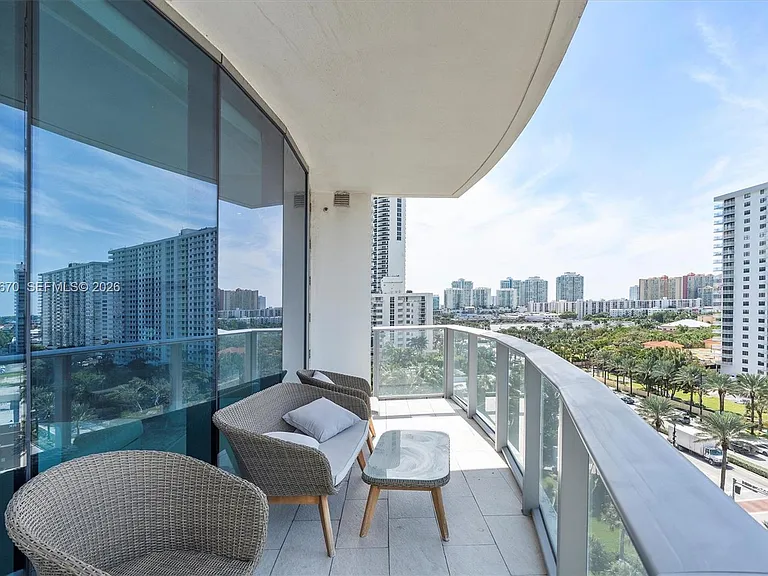 17475 Collins Ave #504 — Photo 17