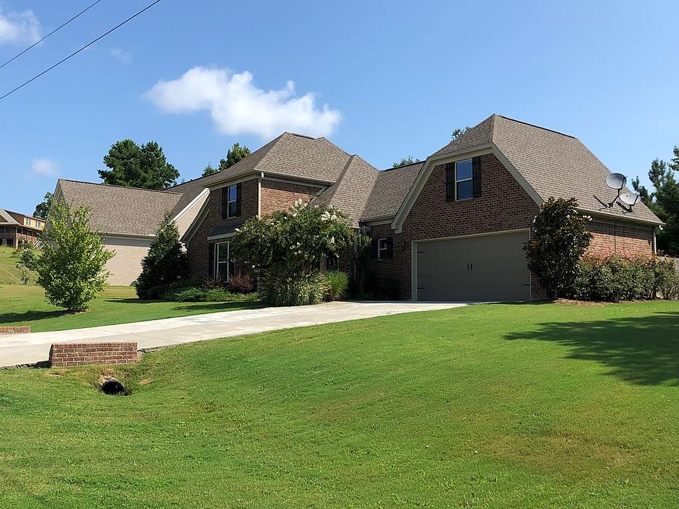 1st image of 541 Rock Springs Dr