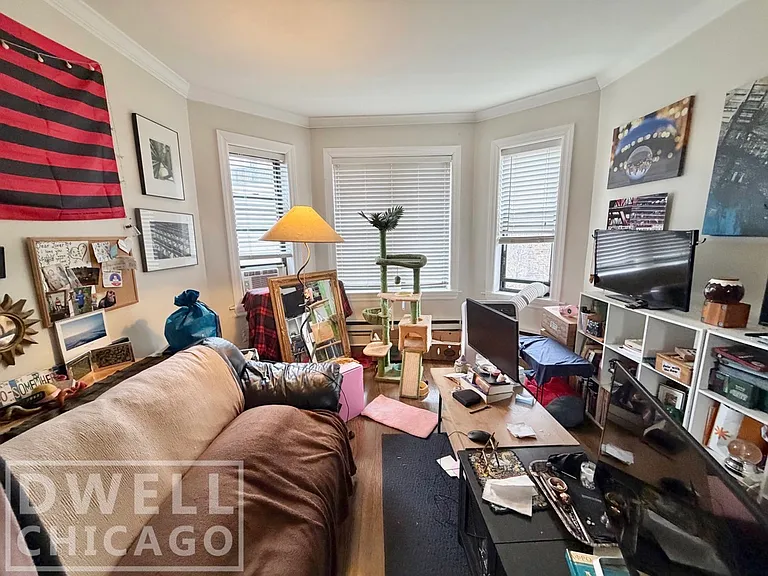 3839 N Greenview Ave #3841-1W — Photo 1