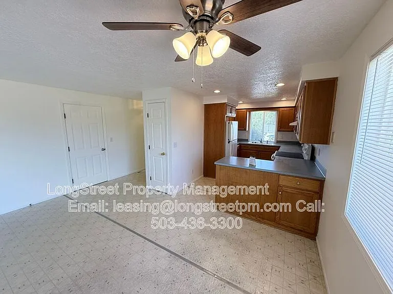 4526 Campbell Dr SE — Photo 6