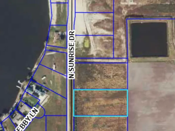 13194 Sunrise Dr N, Ipswich, SD 57451