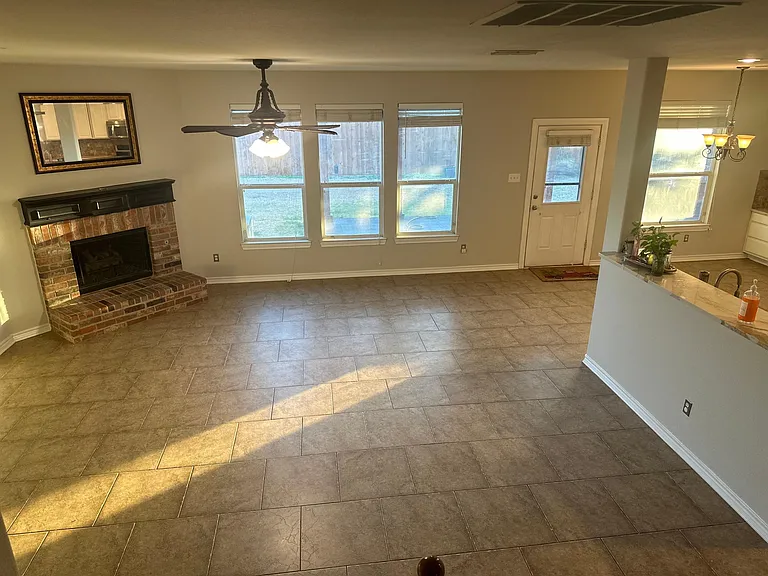 2832 Elm Fork Dr — Photo 31