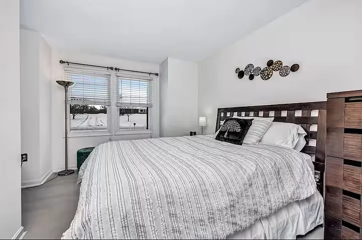 7315 Princeton Rd — Photo 4