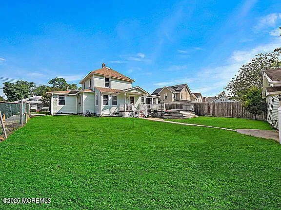 4 bed, 1.5 bath, 1754 sqft, $3,800 — Photo 2