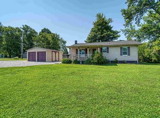 2445 Farmersville Rd, Mount Vernon, IN 47620