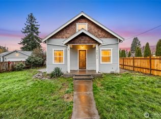 7012 47th Ave NE, Marysville, WA