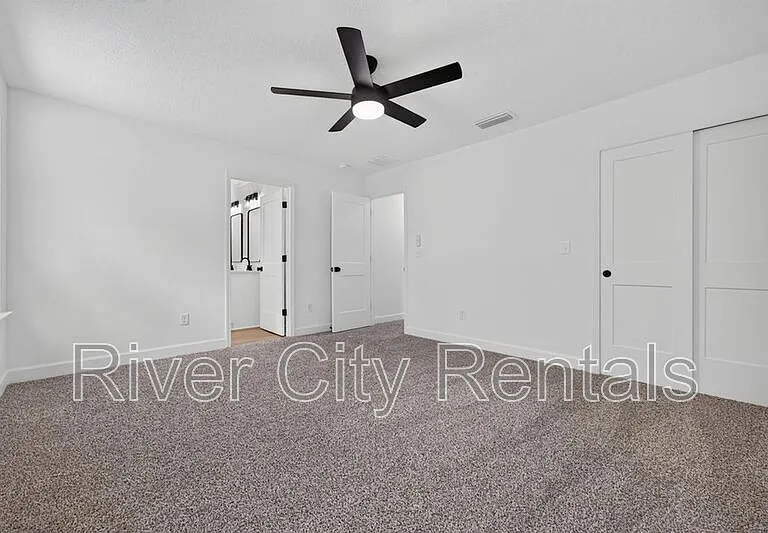 1181 Floyd St — Photo 23