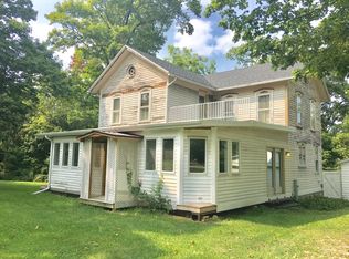 205 Chicago Rd, Newark, IL 60541