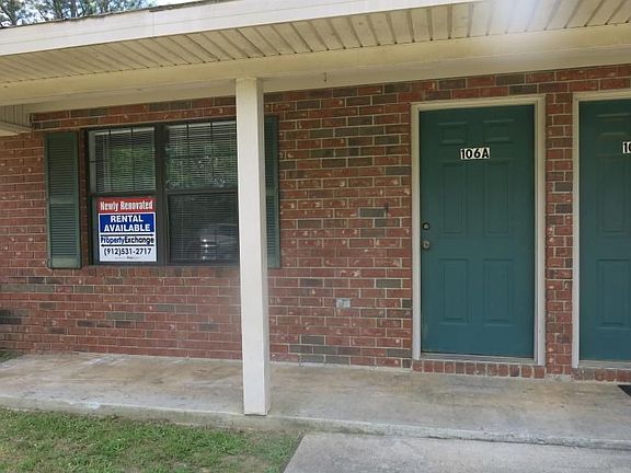 2nd image of 106 Princess Ln #A