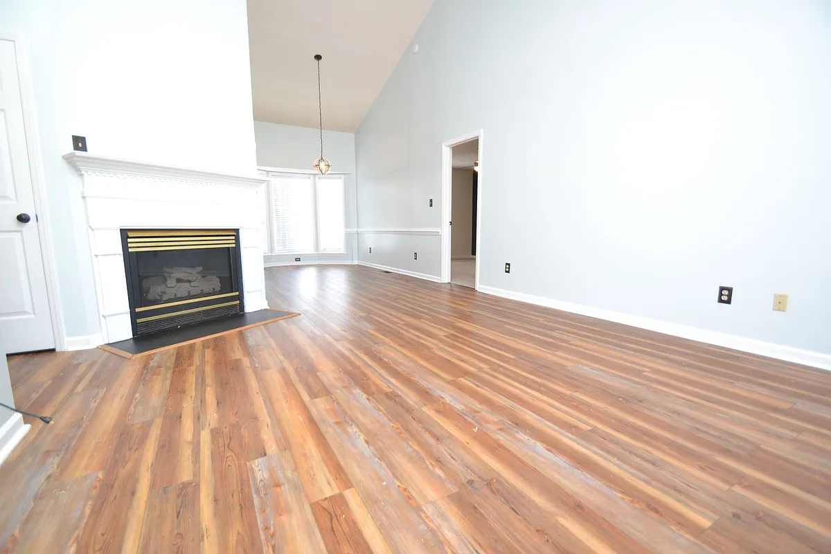 Building Photo - 4208 Loon Ln