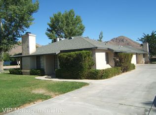 20296 Zuni Rd APT 3, Apple Valley, CA 92307