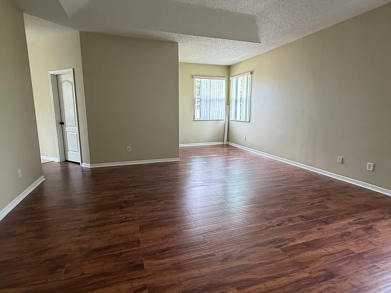 13406 Old Dock Rd — Photo 27