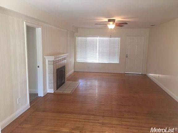 4th image of 4710 Lemon Hill Ave