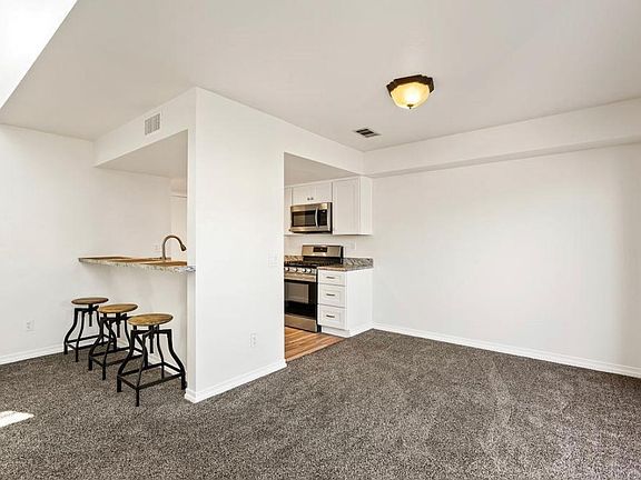 4th image of 12951 S Benson Ave #112