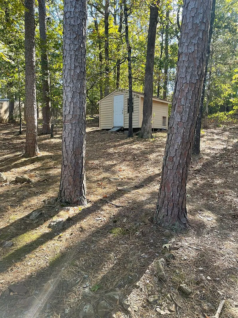 Wonderful, Newly Updated 3 Bedroom 2 bathroom House located at 11 Red Oak Place in Maumelle, Arka... — Photo 3